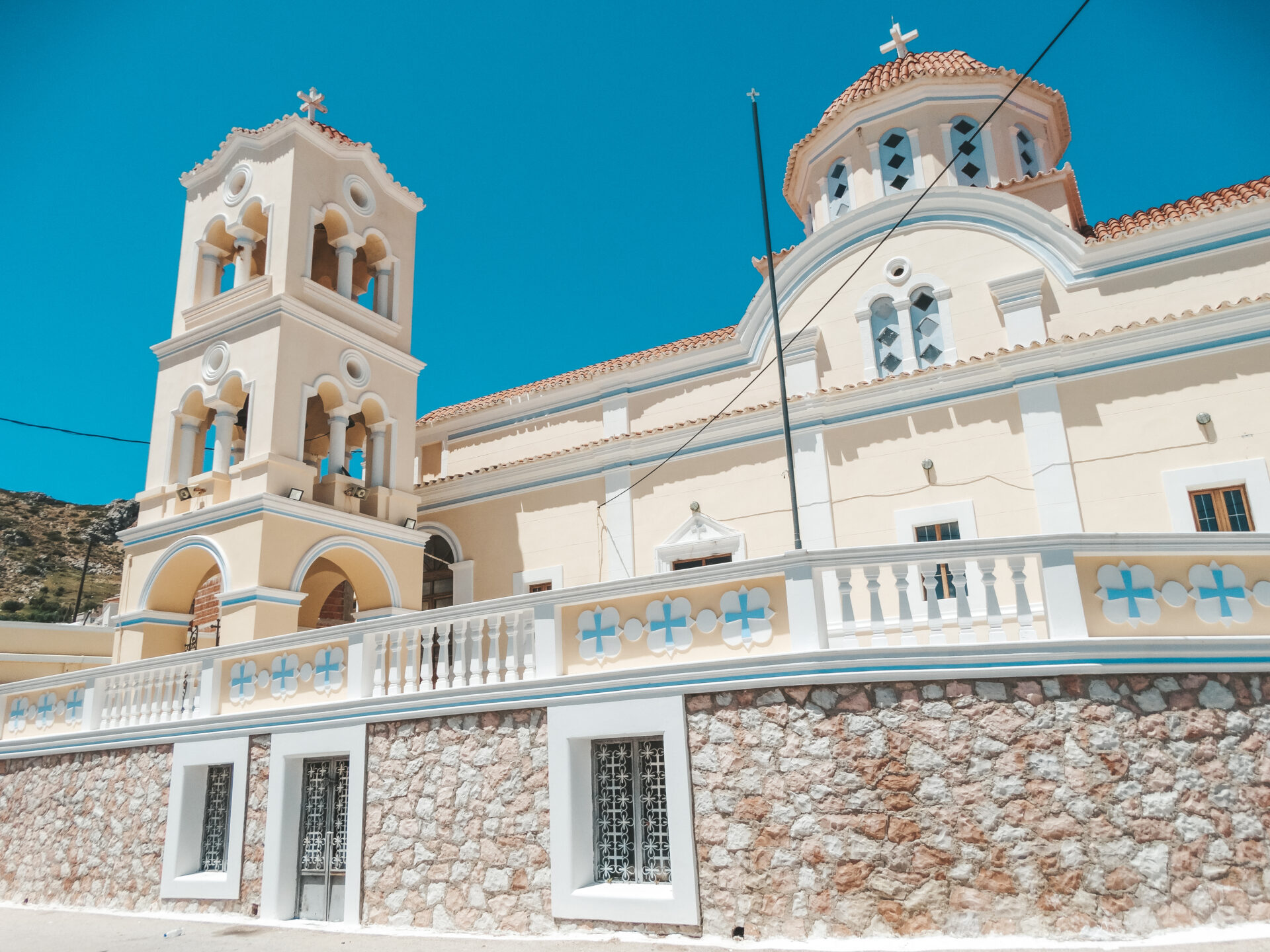 Prachtige kerk in een van de Bergdorpen op Karpathos