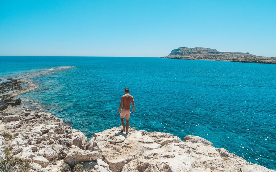 Ontdek het paradijselijke Diakoftis strand